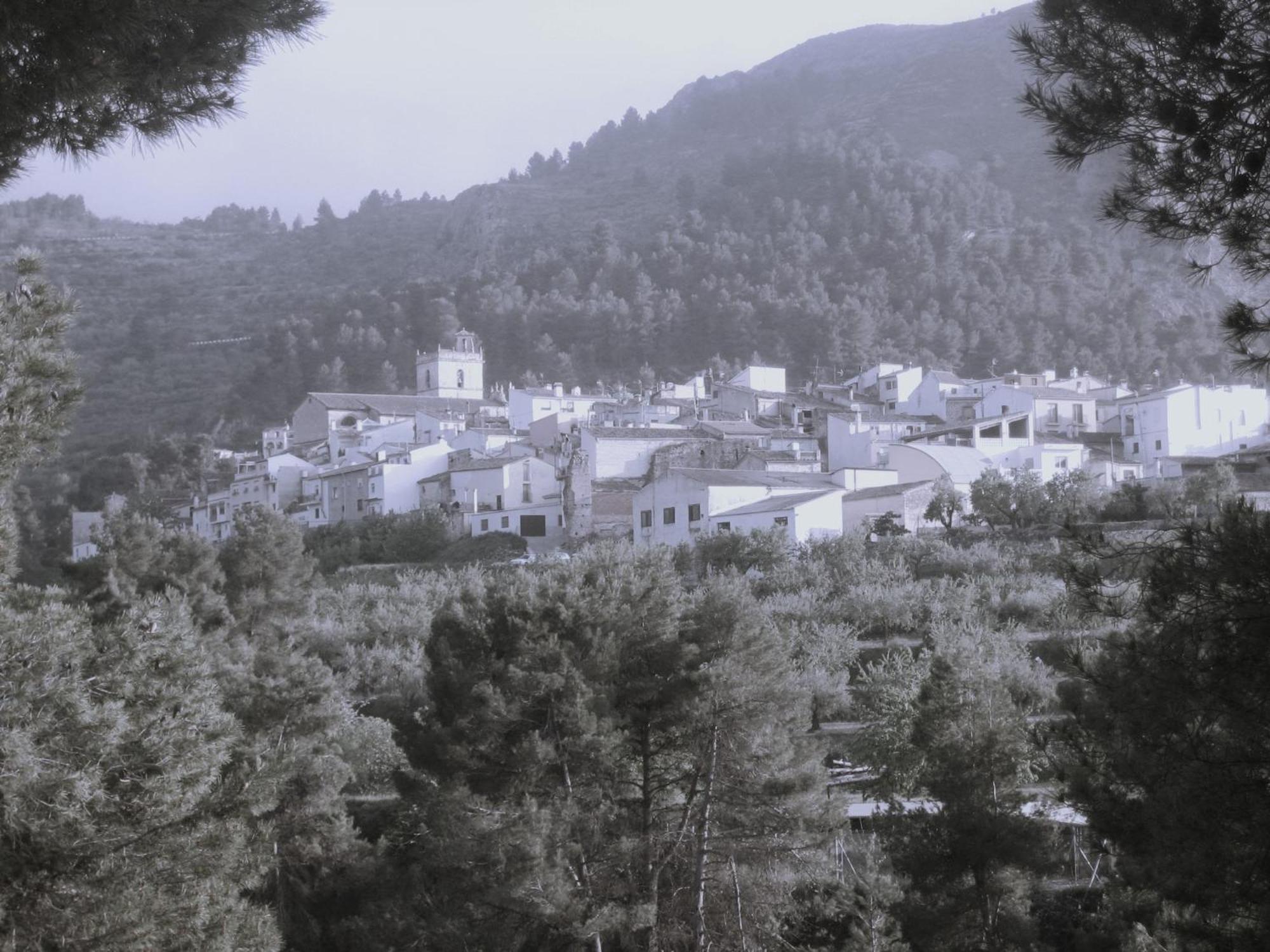 alojamiento rural EL METGE Penàguila Exterior foto